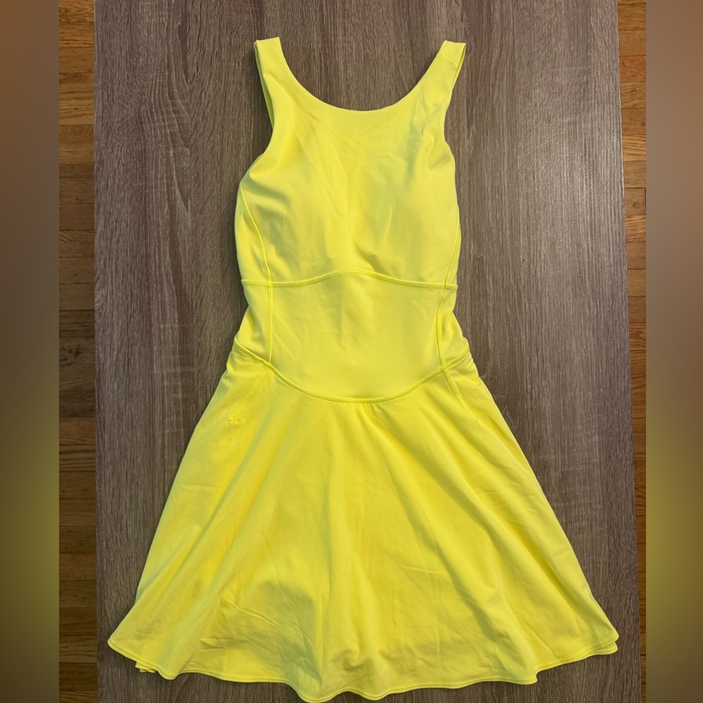 New with tags Lululemon Court crush dress, yellow, size 8.Electric lemon.Tennis - Picture 10 of 12